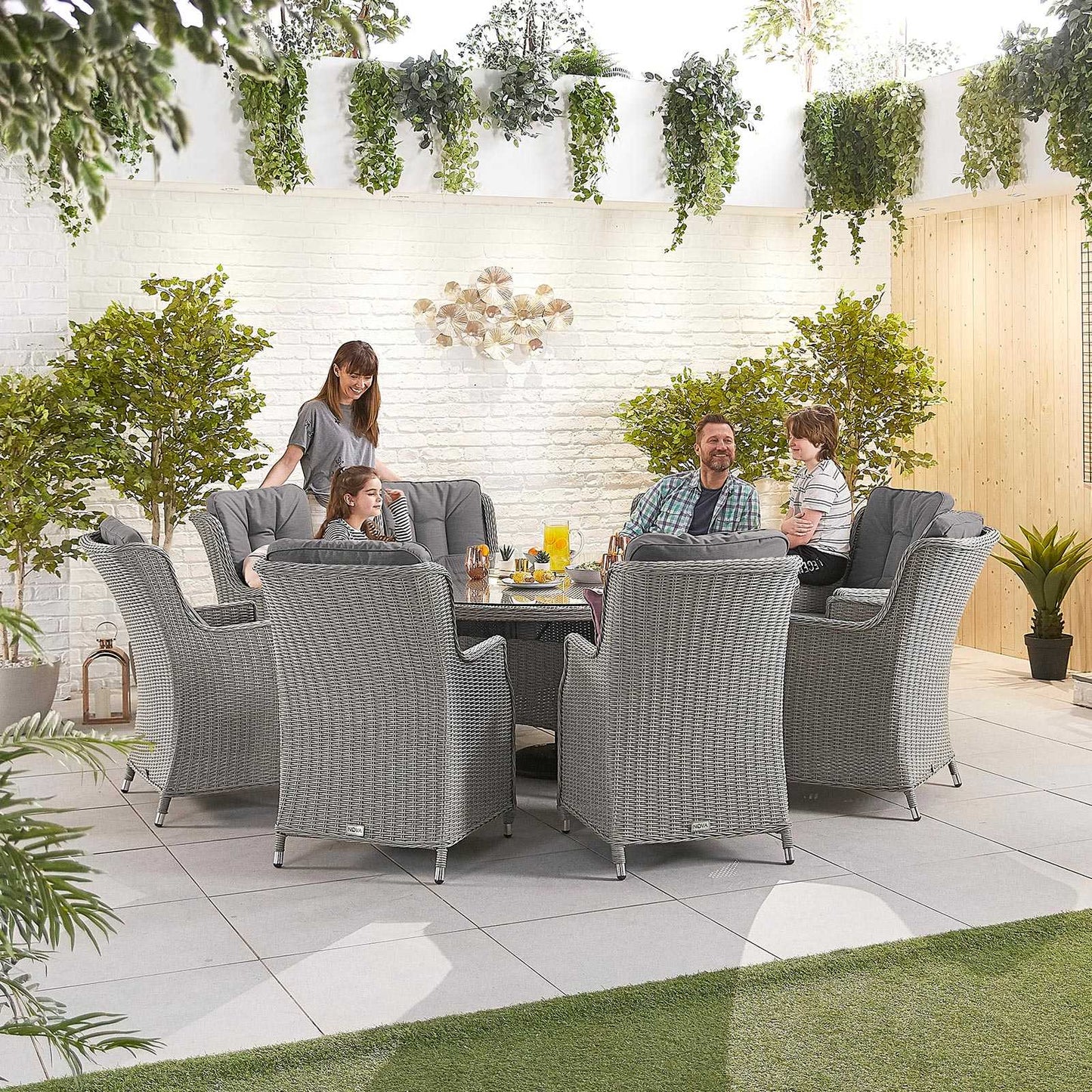Thalia 8 Seat Dining Set