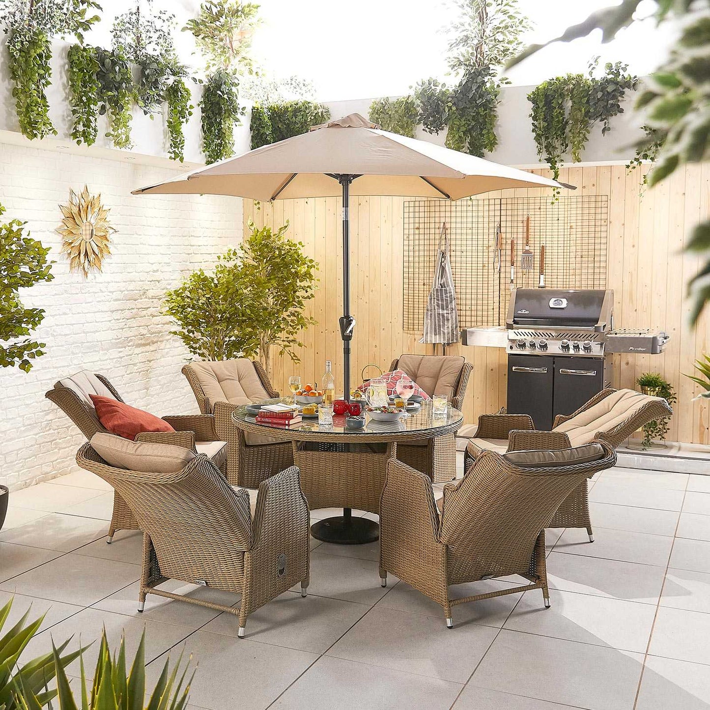 Carolina 6 Seat Dining Set with Firepit