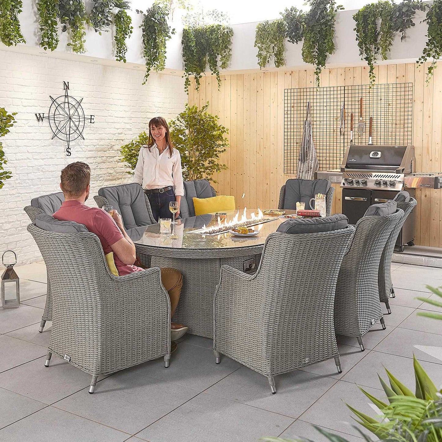 Thalia 8 Seat Dining Set with Fire Pit