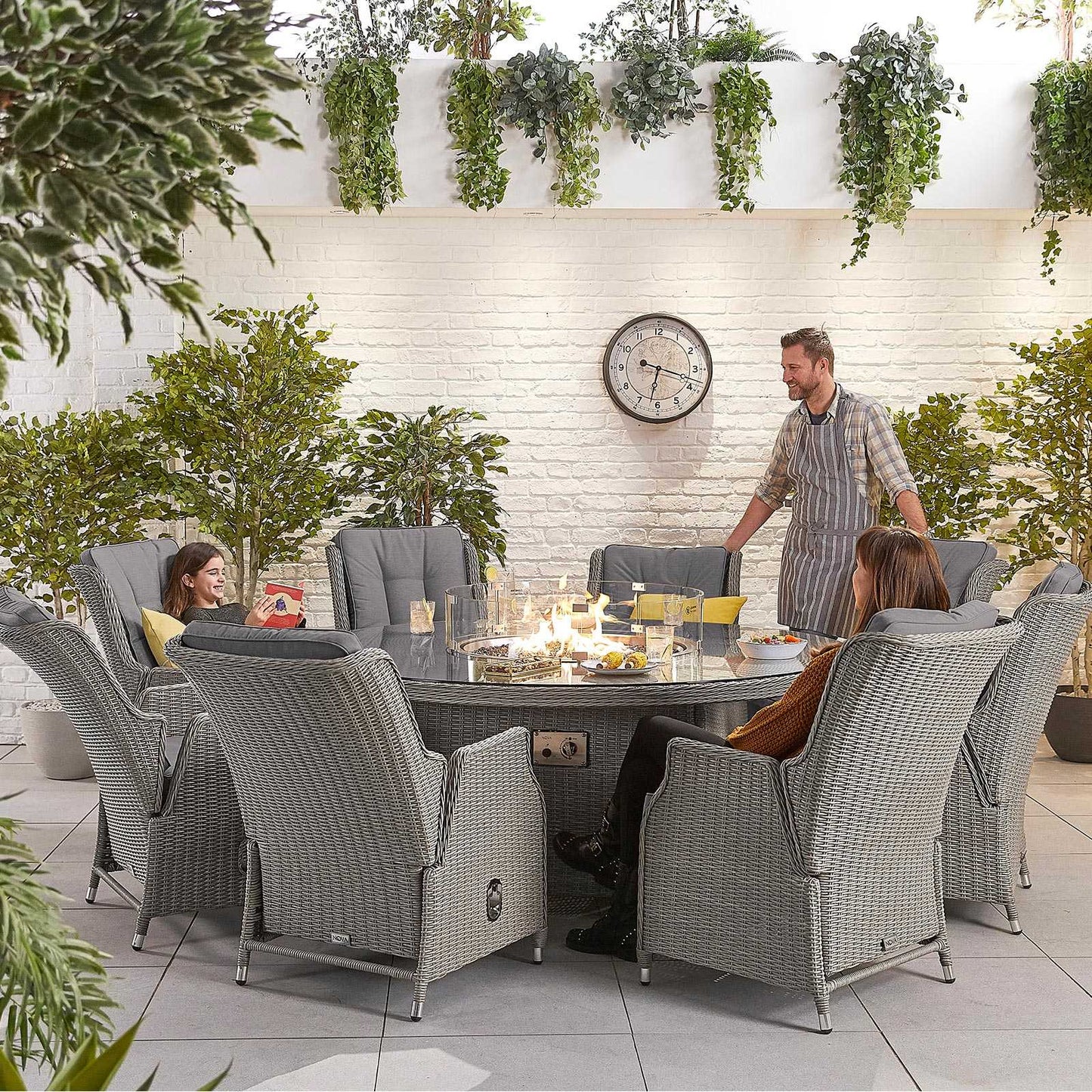 Carolina 8 Seat Dining Set with Fire Pit