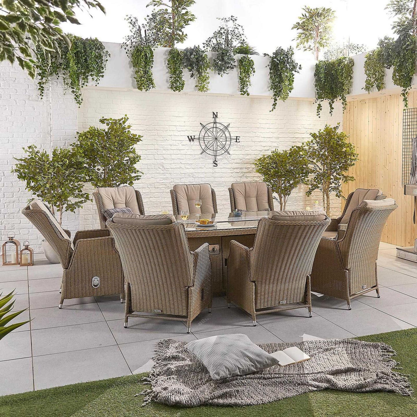 Carolina 8 Seat Dining Set with Fire Pit