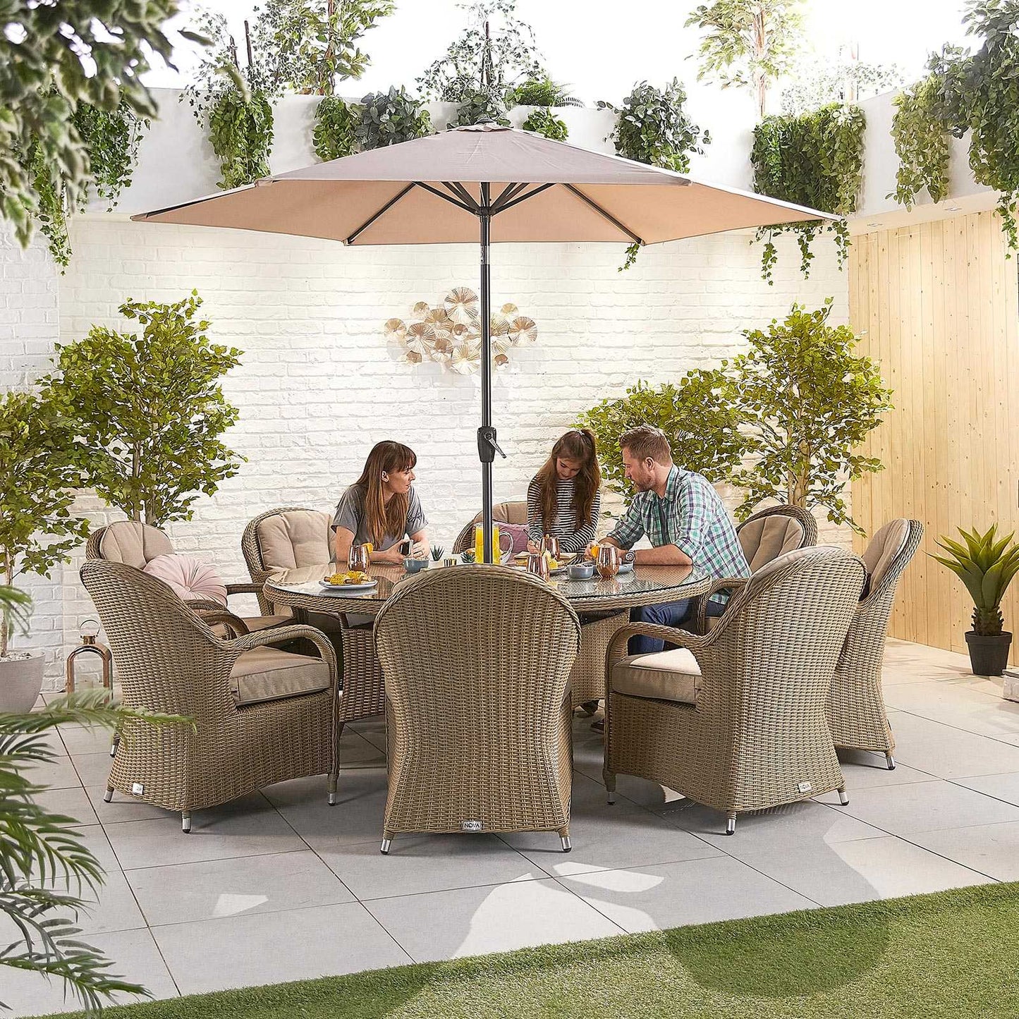 Leanna 8 Seat Dining Set