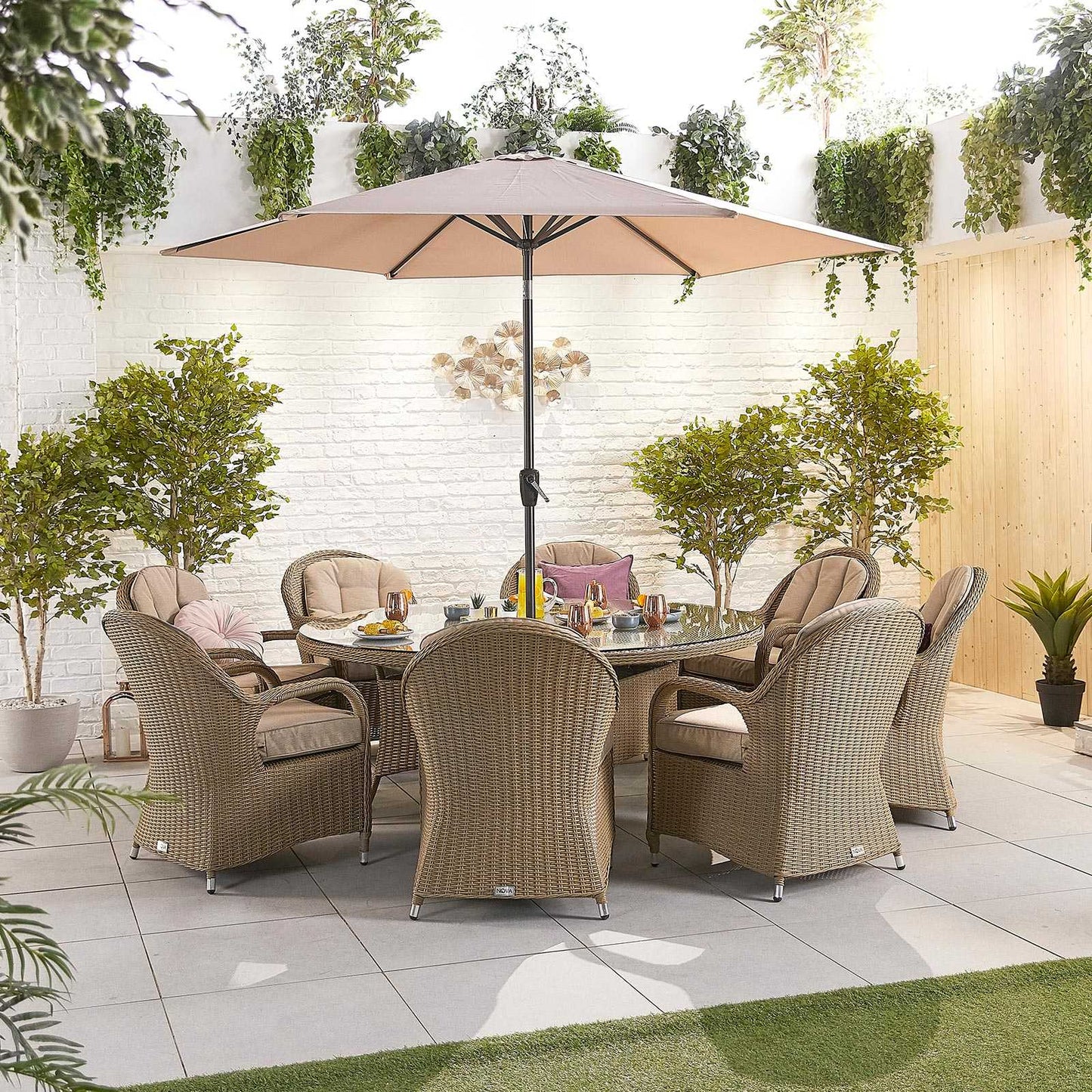 Leanna 8 Seat Dining Set