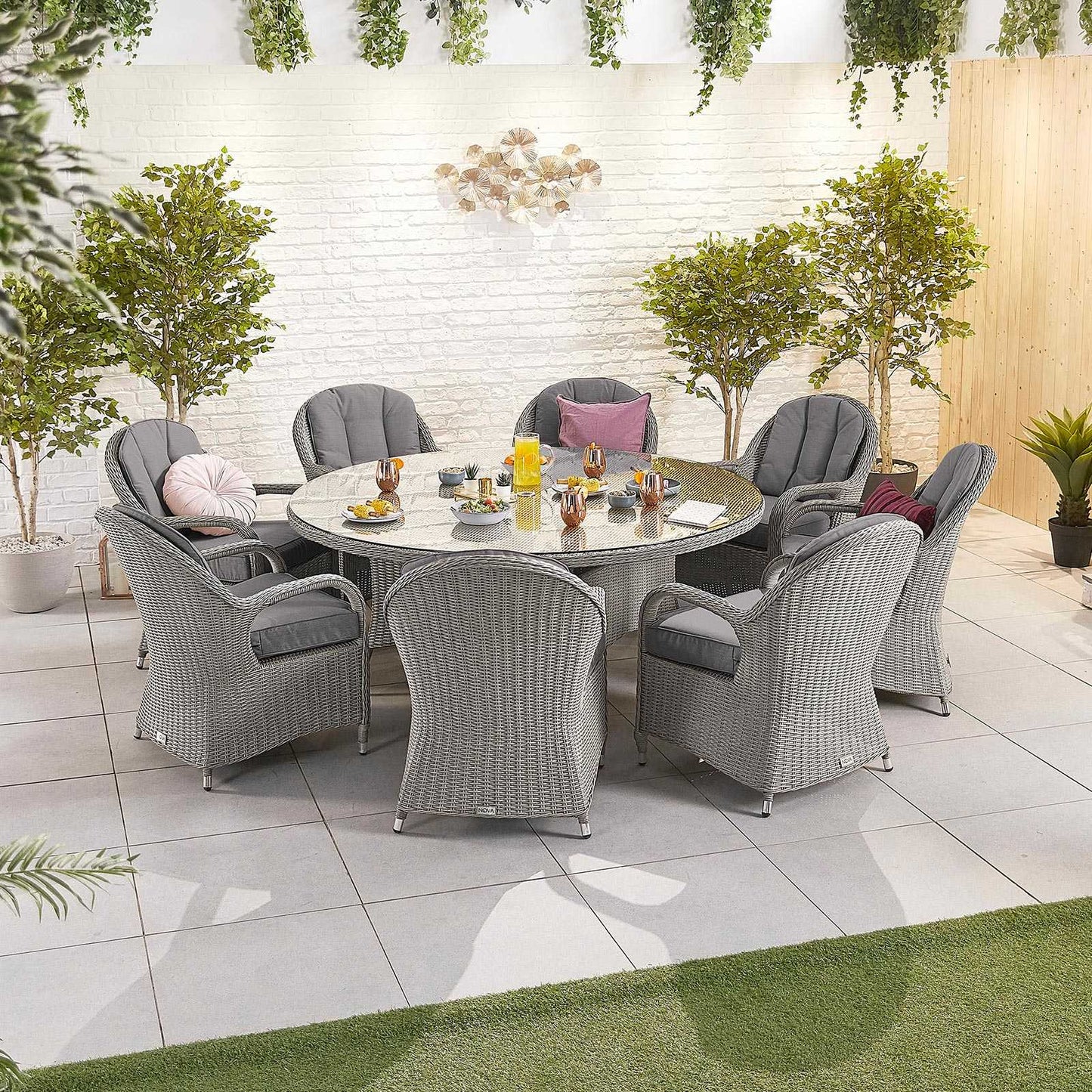 Leanna 8 Seat Dining Set