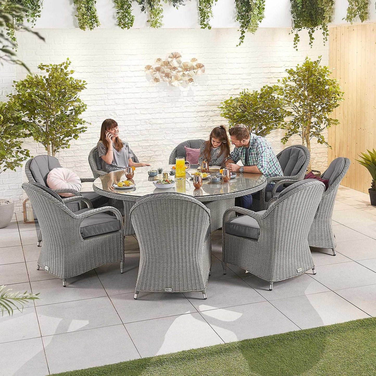 Leanna 8 Seat Dining Set