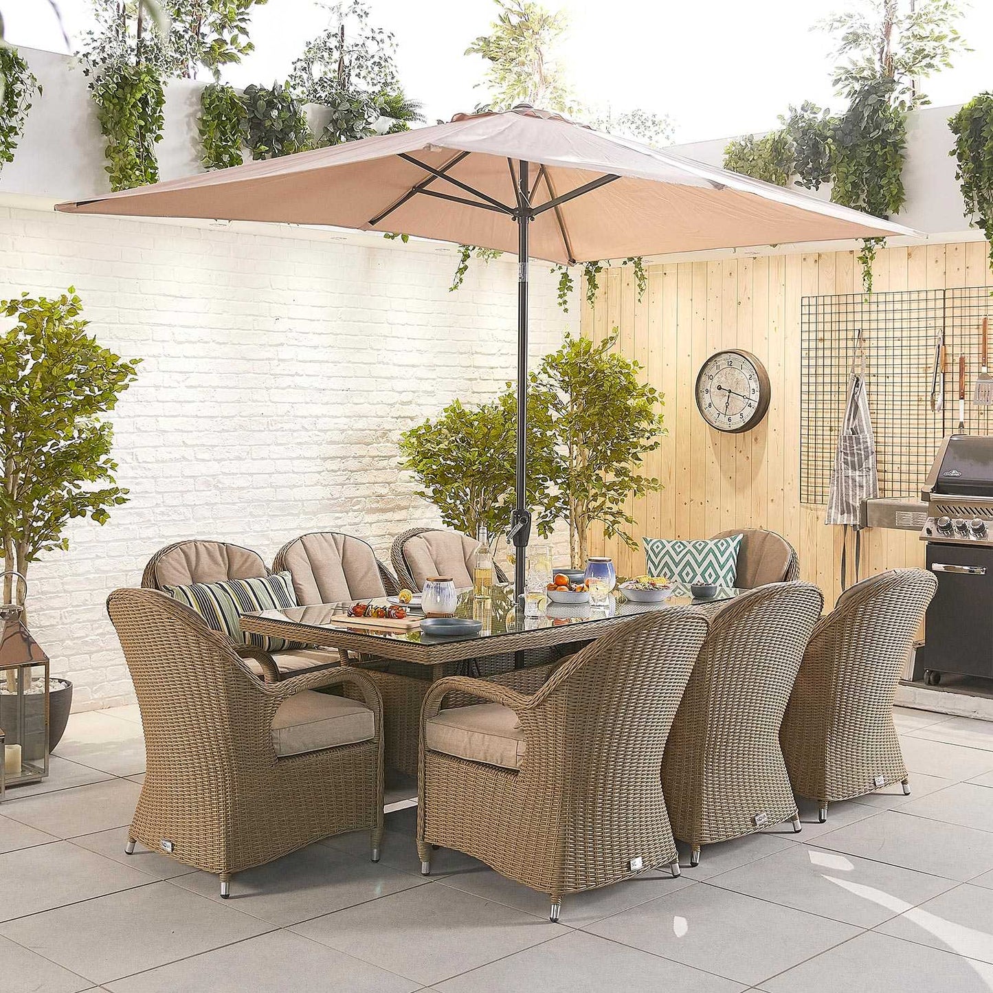 Leanna 8 Seat Dining Set
