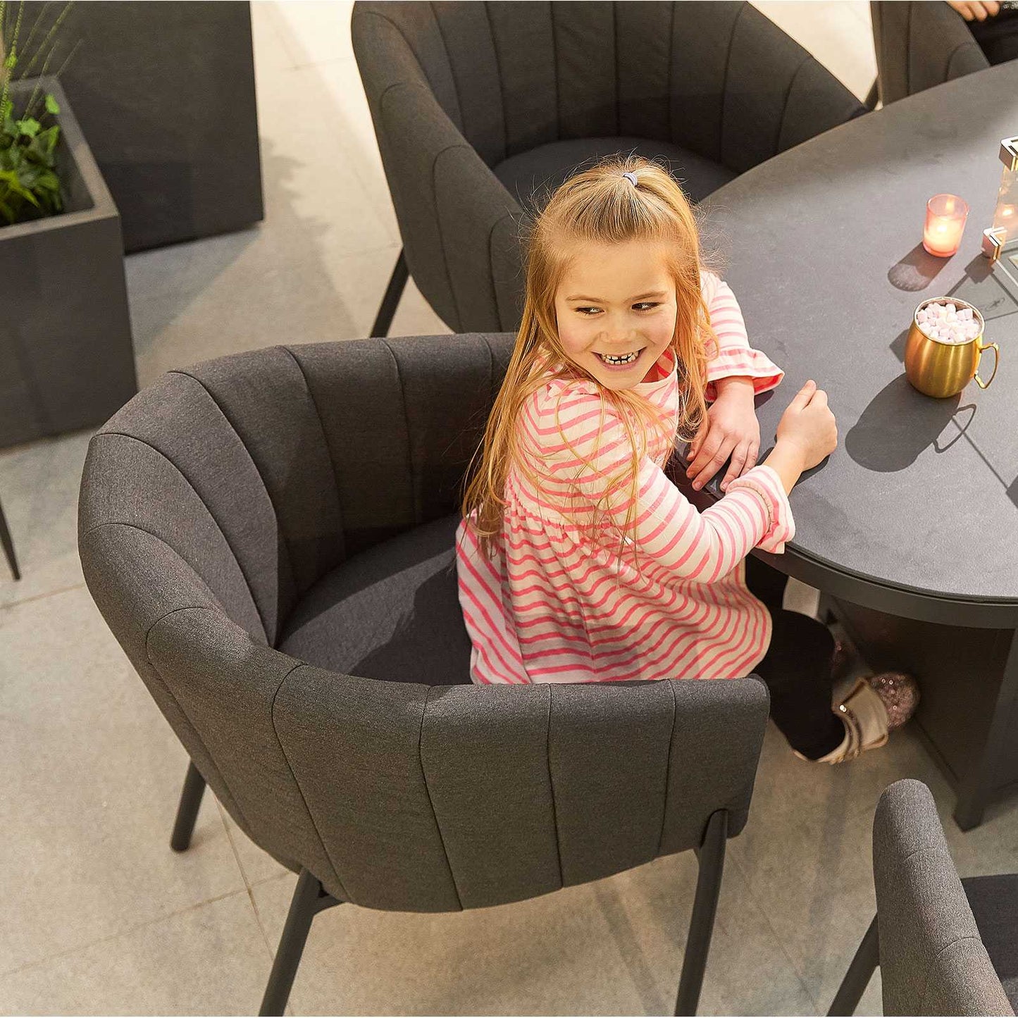 Edge Fabric 6 Seat Dining Set with Firepit