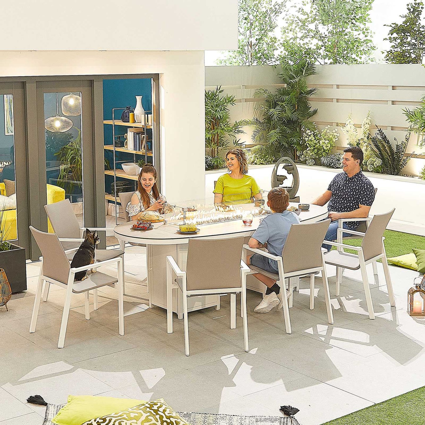 Roma 8 Seat Dining Set with Firepit