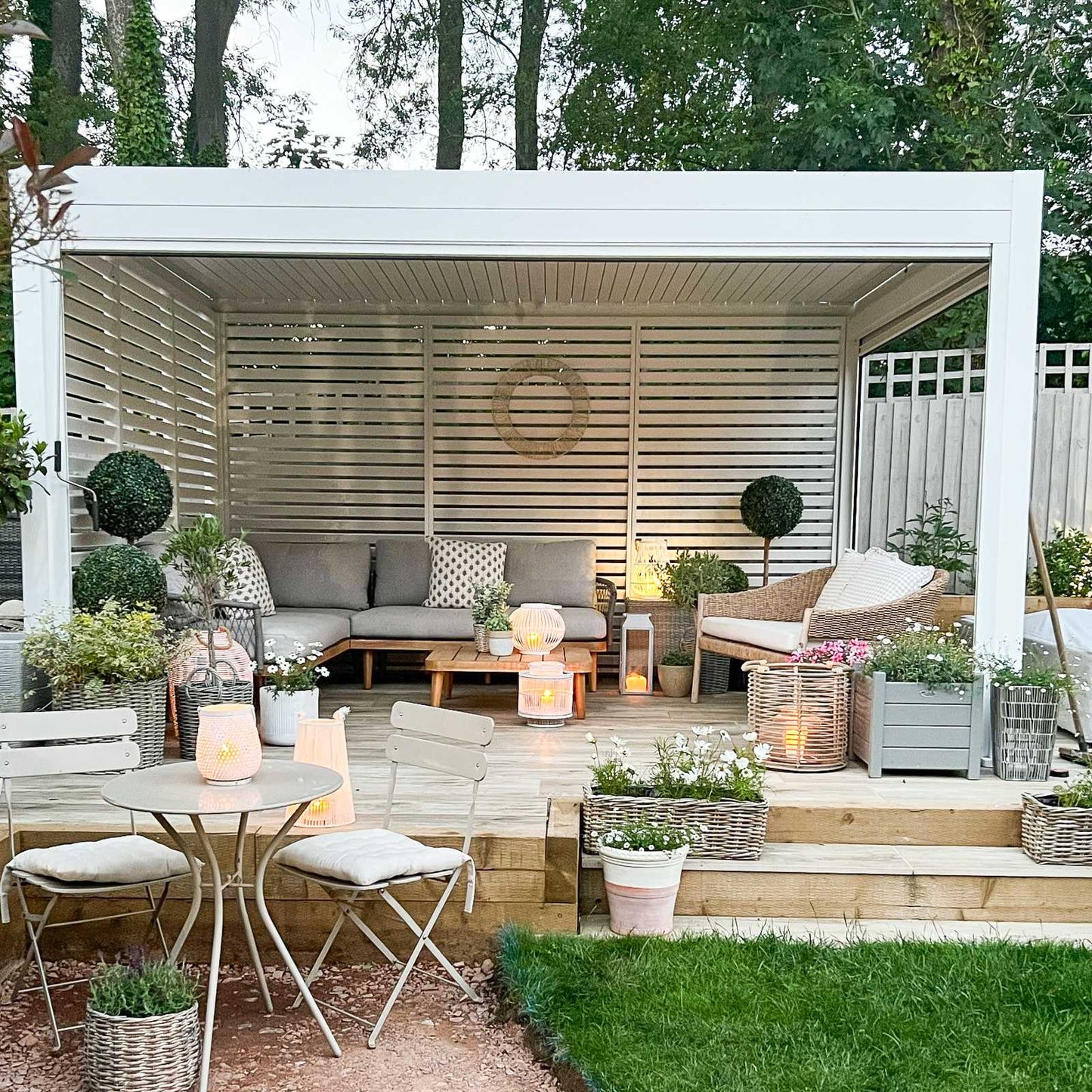 Titan Aluminium Rectangular Pergola