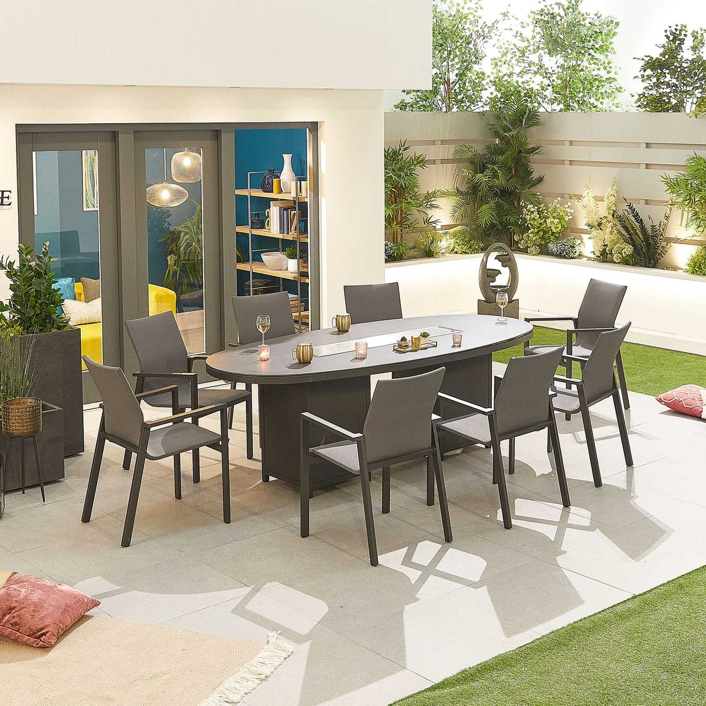 Roma 8 Seat Dining Set with Firepit